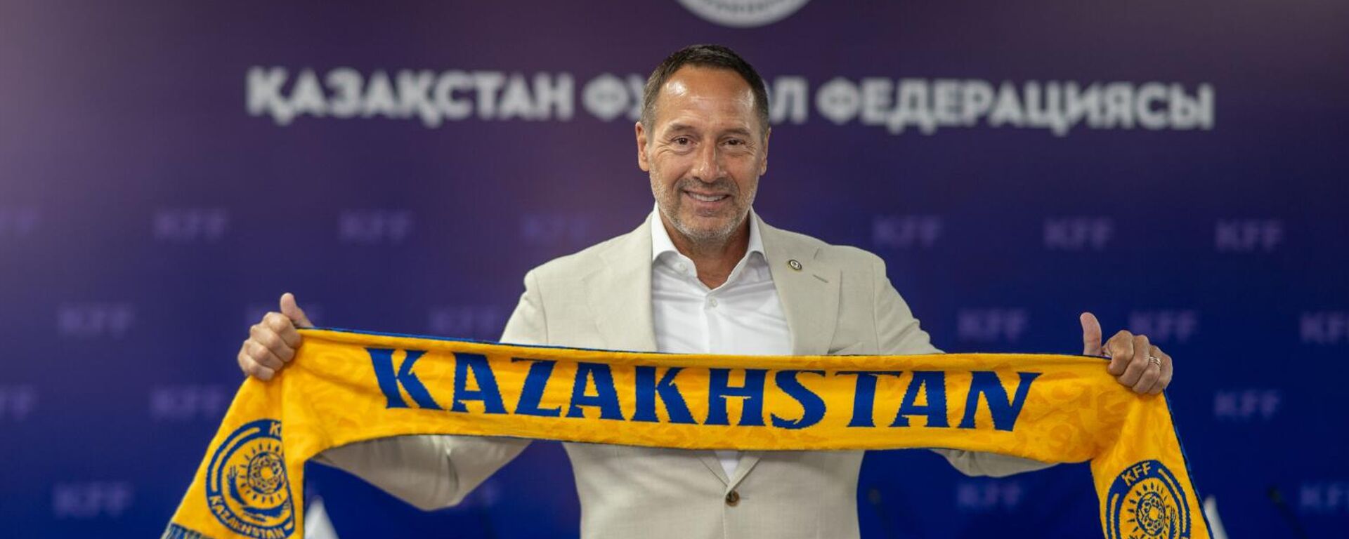 Футболдан ұлттық құраманың бас бапкері лауазымына кандидат белгілі болды - Sputnik Қазақстан, 1920, 07.08.2026