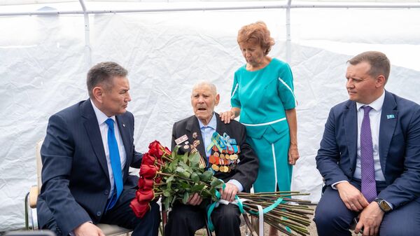 В Усть-Каменогорске своё 100-летие отметил участник Великой Отечественной войны Макар Харин - Sputnik Казахстан