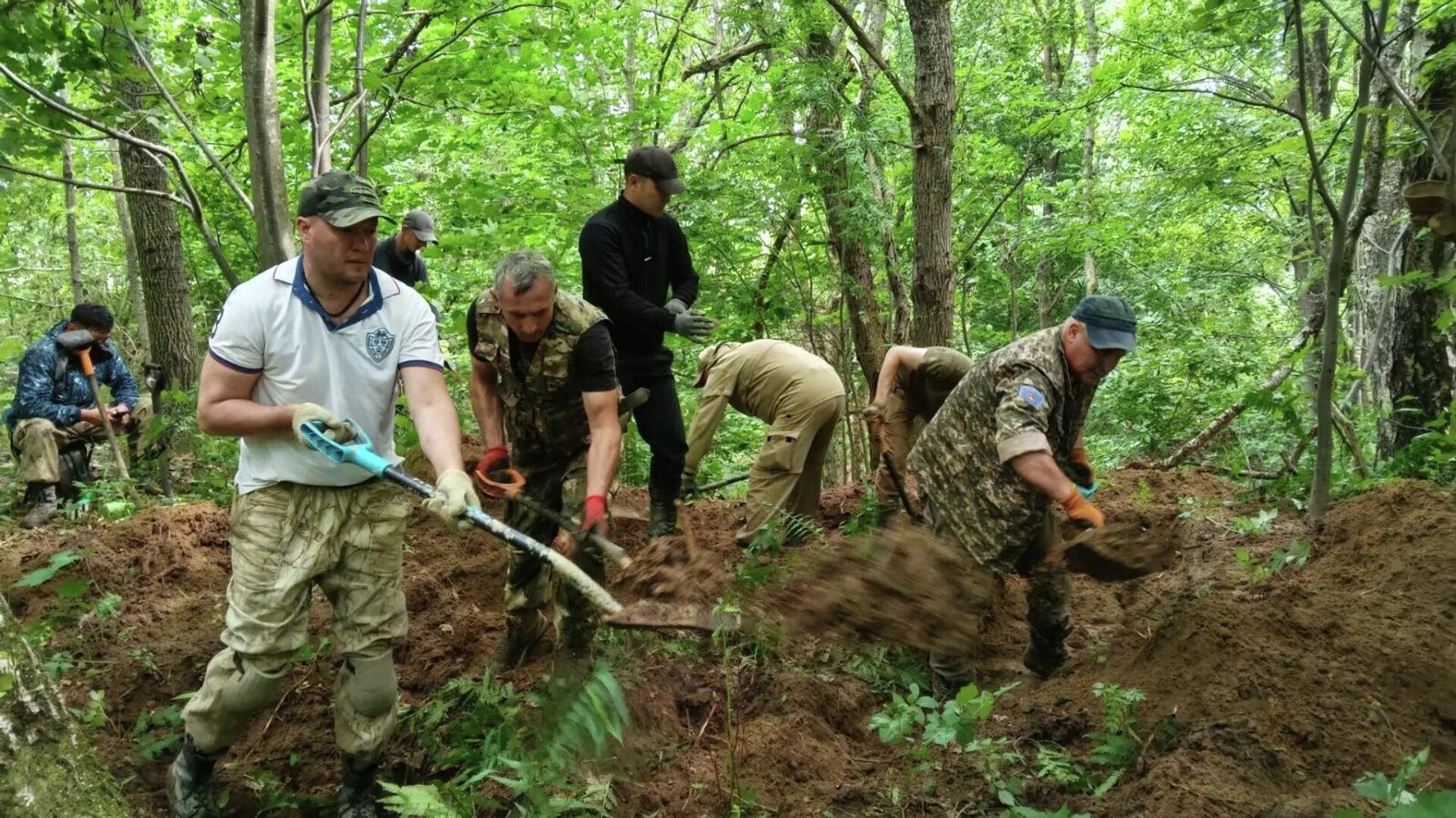 Павлодарский отряд Майдан жолы принял участие в международной Вахте памяти - 2026 в Калининградской области Павлодарский отряд Майдан жолы принял участие в международной Вахте памяти - 2026 в Калининградской области - Sputnik Казахстан, 1920, 13.08.2026