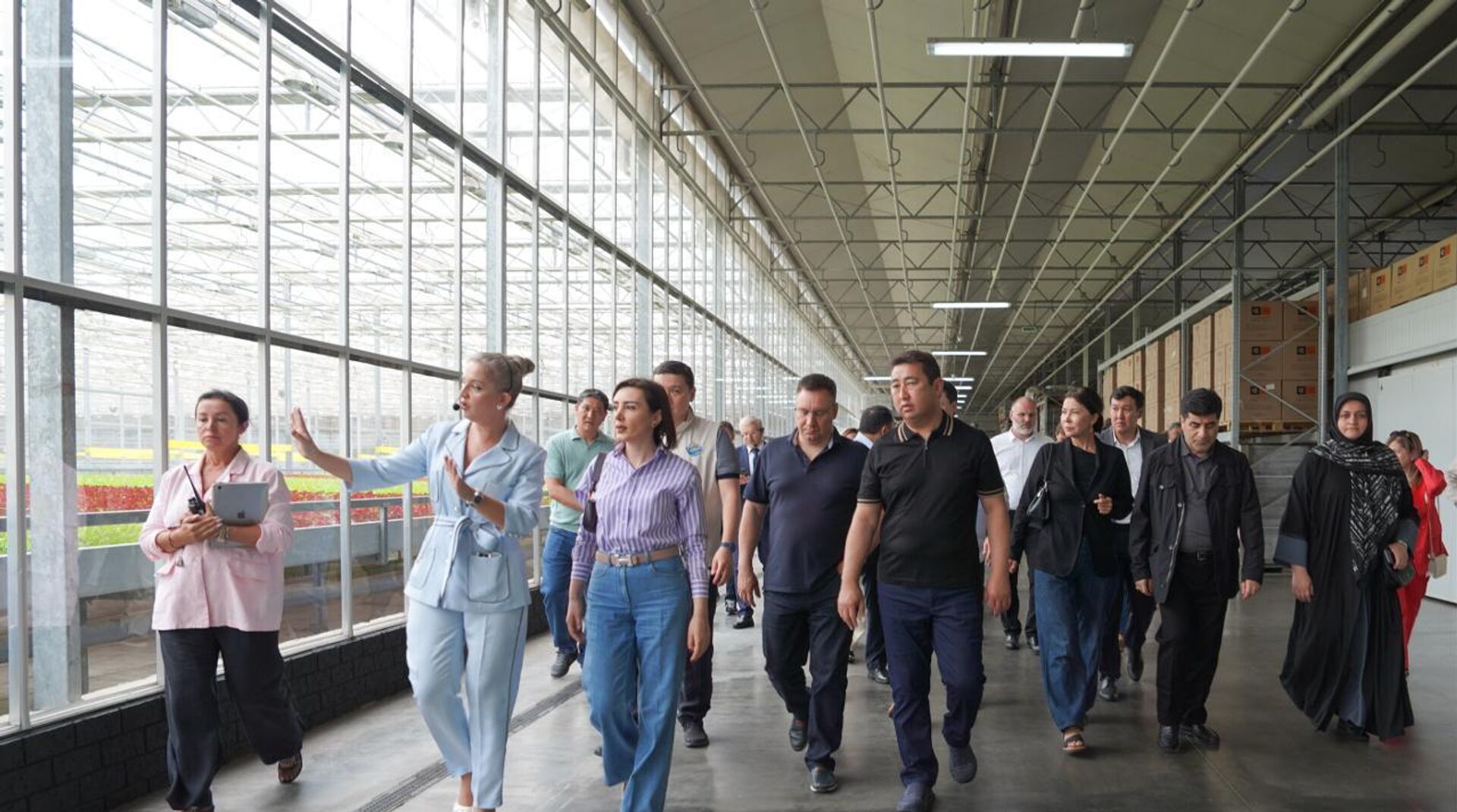 Министры стран ЕАЭС посетили объекты АПК в Алматы Министры стран ЕАЭС посетили объекты АПК в Алматы - Sputnik Казахстан, 1920, 13.08.2026