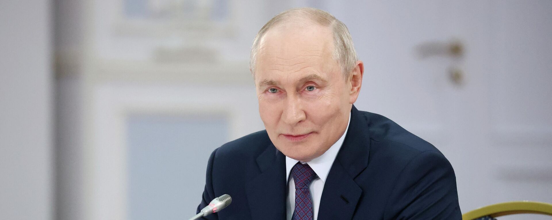 Президент РФ Владимир Путин  - Sputnik Казахстан, 1920, 13.08.2026