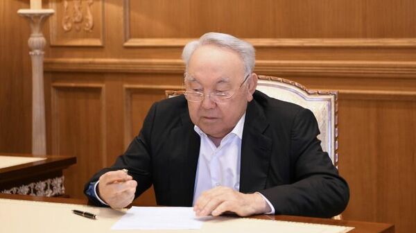 Нурсултан Назарбаев отдал свой голос на выборах в Курултай - Sputnik Қазақстан