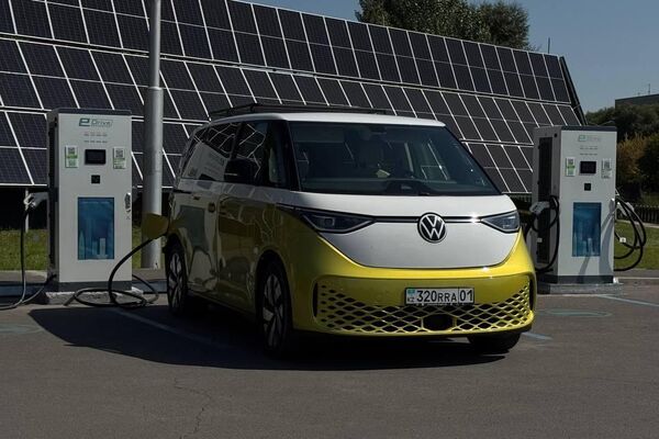 Астанада электромобильдерге арналған толық автономды зарядтау станциясы таныстырылды - Sputnik Қазақстан