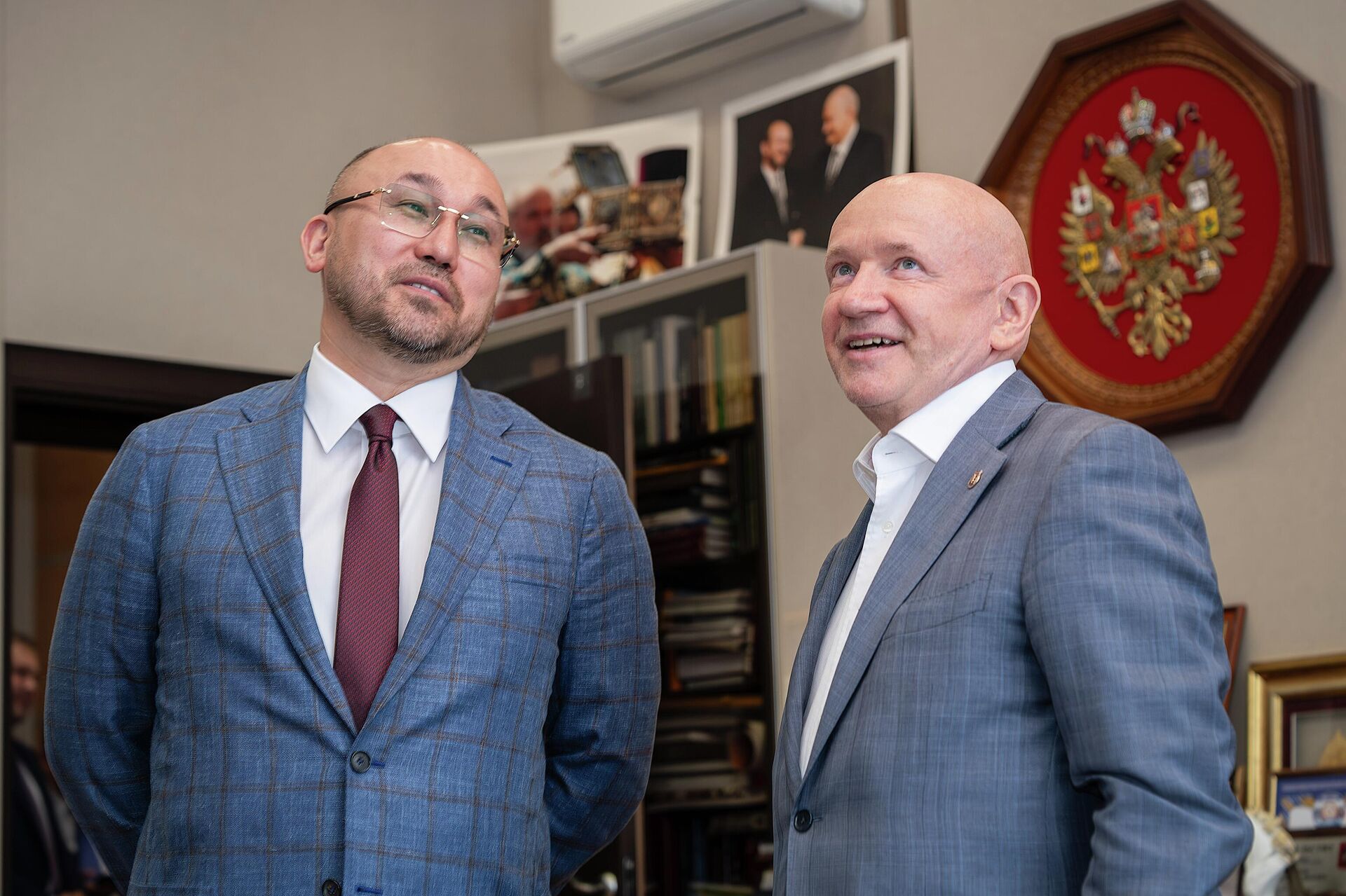 Посол Казахстана в России Даурен Абаев и президент Московской торгово-промышленной палаты Владимир Платонов - Sputnik Казахстан, 1920, 26.08.2026