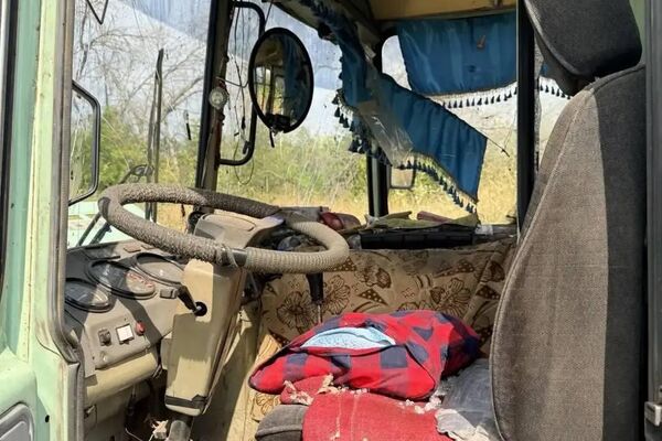 Девять человек погибли из-за удара ВСУ по автобусу в ЛНР Девять человек погибли из-за удара ВСУ по автобусу в ЛНР - Sputnik Казахстан