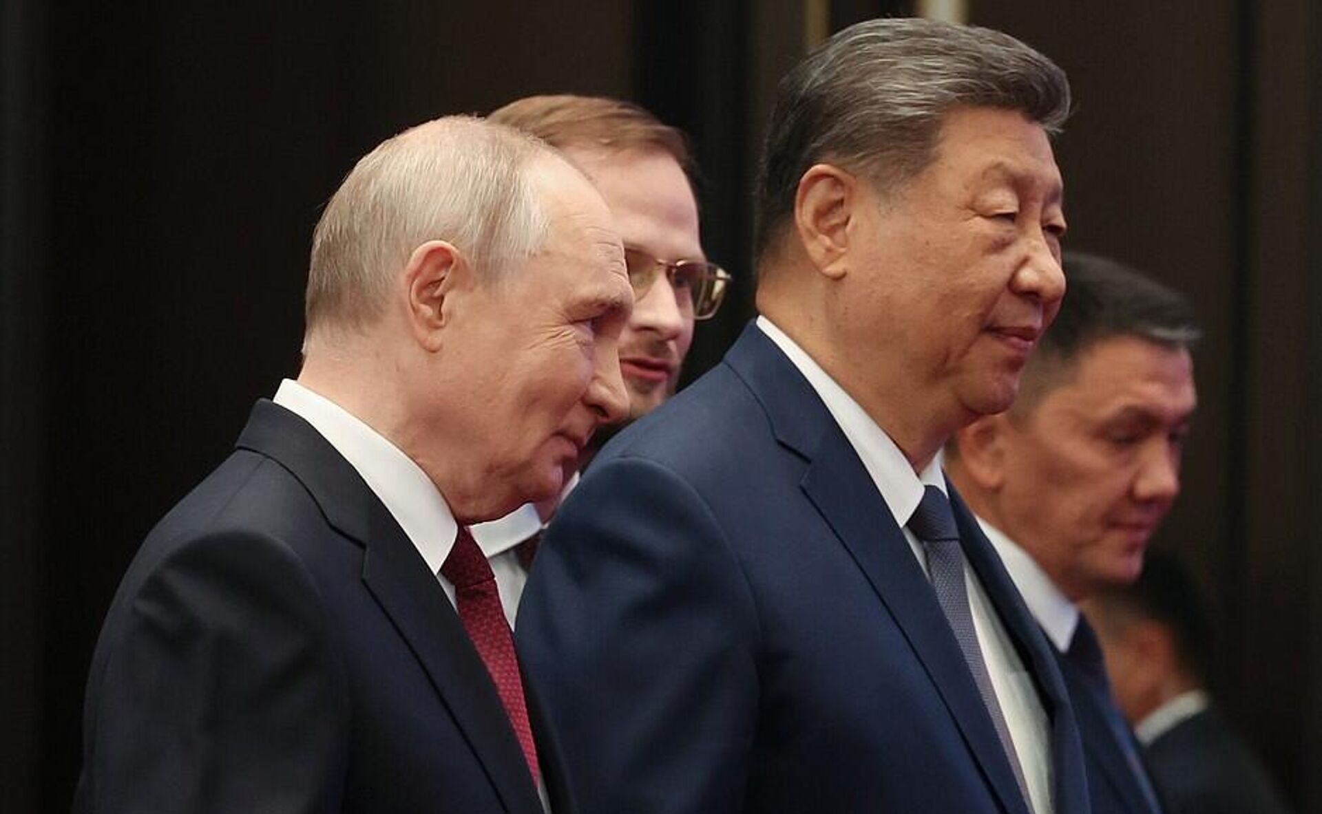 Владимир Путин на саммите ШОС - Sputnik Казахстан, 1920, 01.09.2026