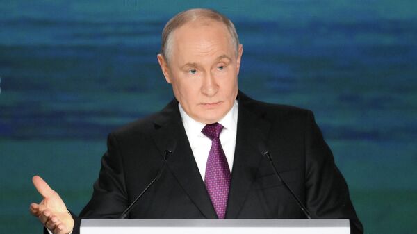 Владимир Путин - Sputnik Қазақстан