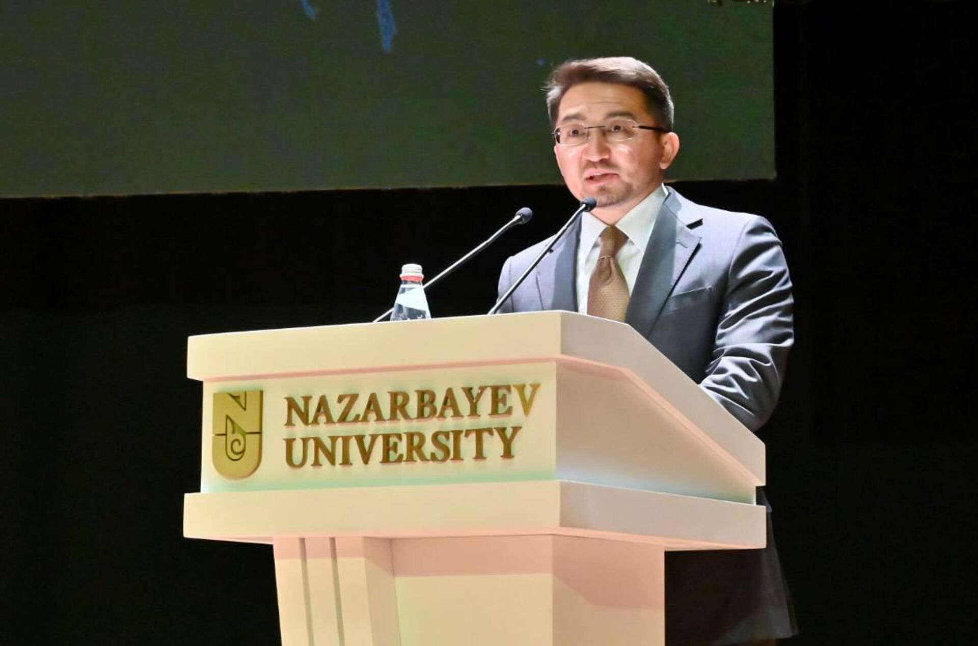 Жаслан Мадиев выступил на форуме Space Days Kazakhstan 2026 в Астане Жаслан Мадиев выступил на форуме Space Days Kazakhstan 2026 в Астане - Sputnik Казахстан, 1920, 07.09.2026