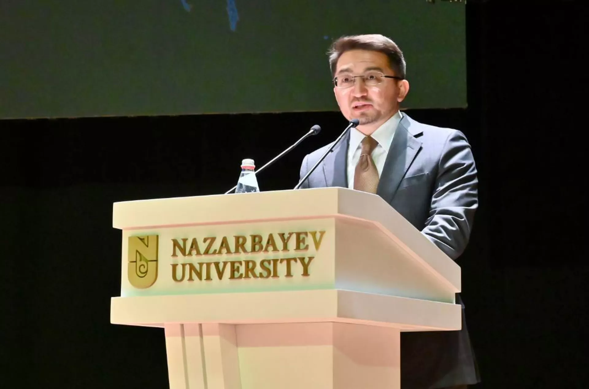Жаслан Мадиев выступил на форуме Space Days Kazakhstan 2026 в Астане Жаслан Мадиев выступил на форуме Space Days Kazakhstan 2026 в Астане - Sputnik Казахстан, 1920, 07.09.2026