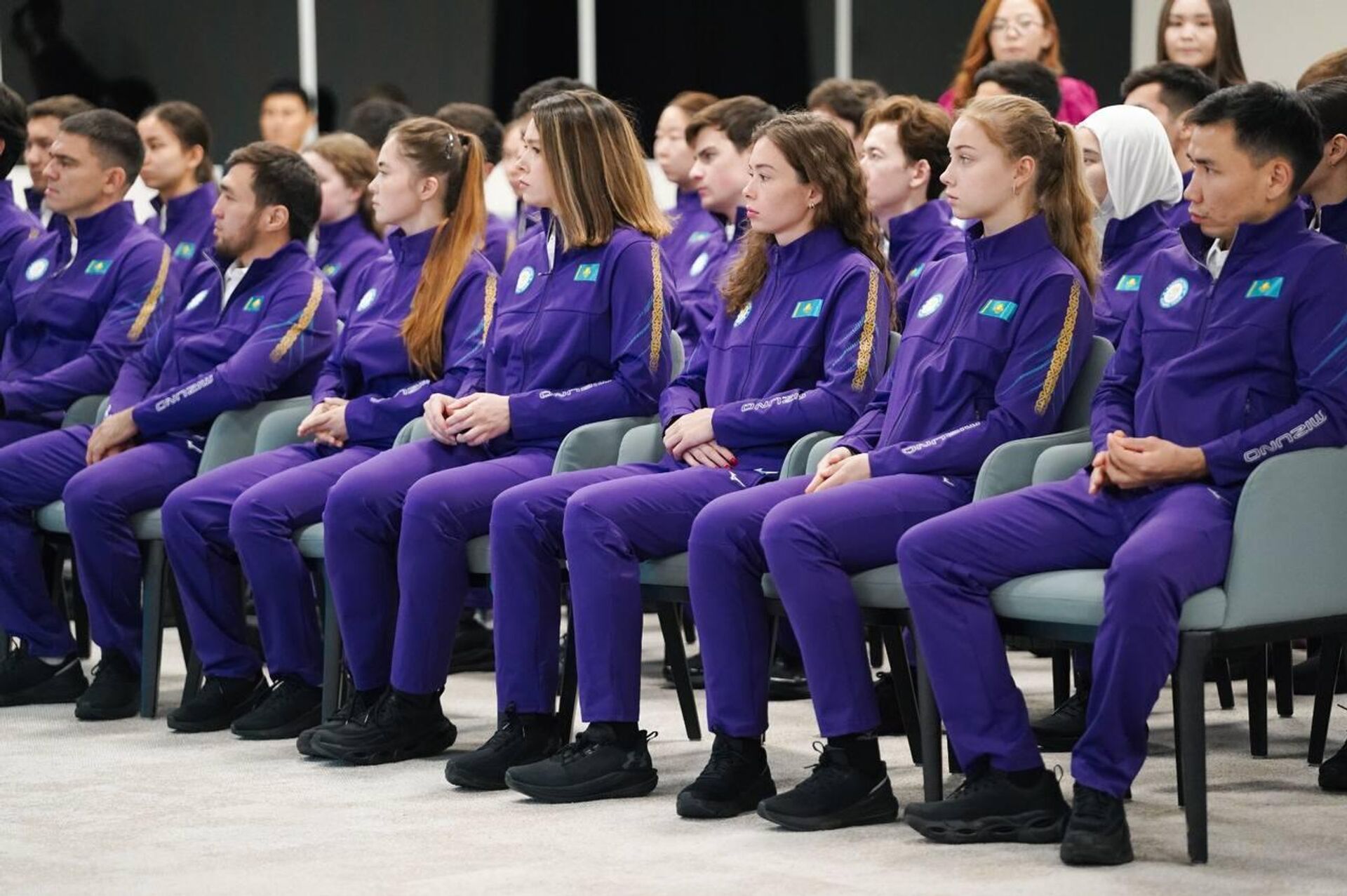 Глава Минтуризма и спорта Ербол Мырзабосынов встретился со спортсменами национальных команд перед XX летними Азиатскими играми - Sputnik Казахстан, 1920, 12.09.2026