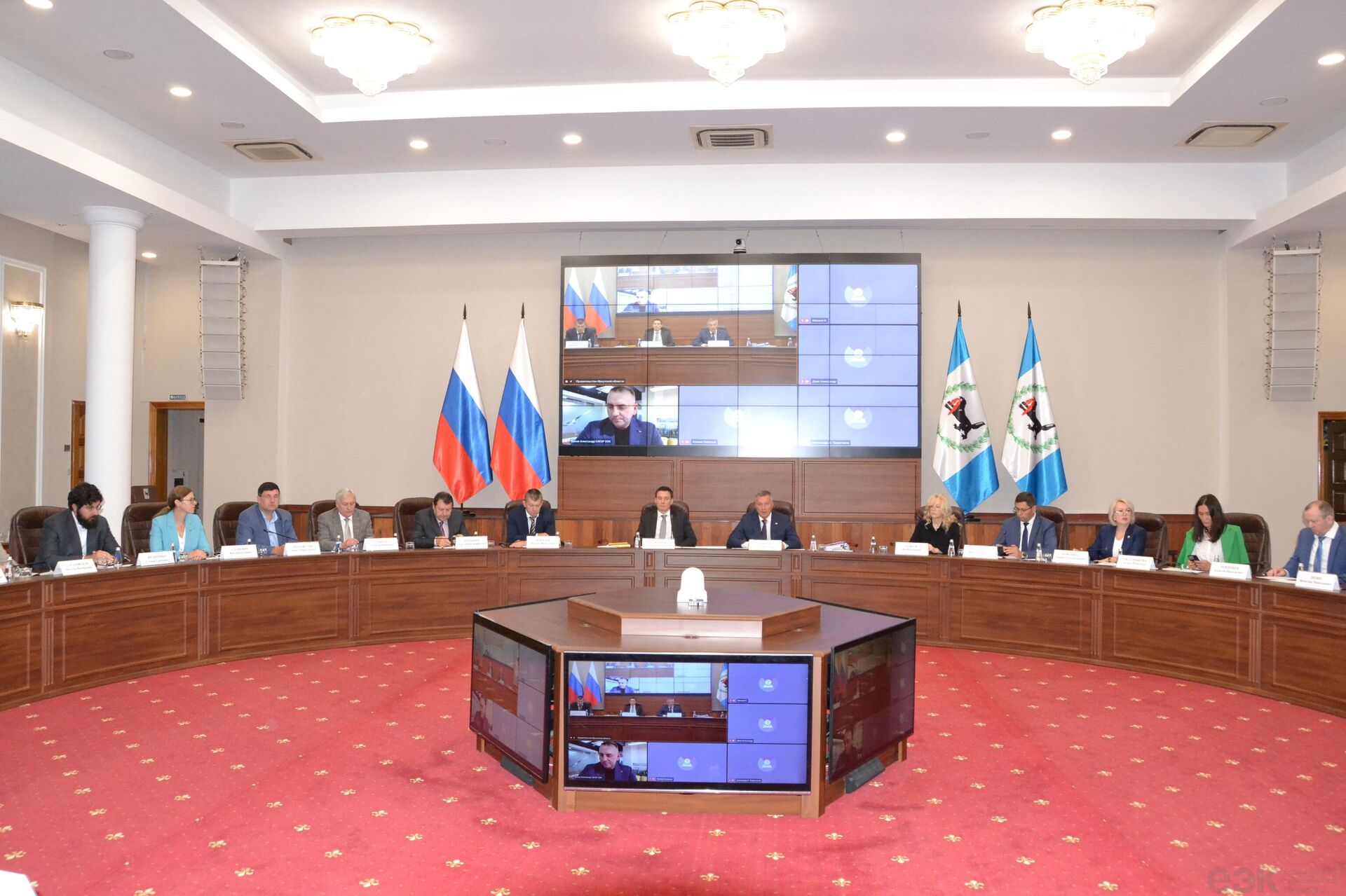 Министр по торговле ЕЭК Андрей Слепнёв встретился с представителями бизнеса Иркутской области - Sputnik Казахстан, 1920, 14.09.2026