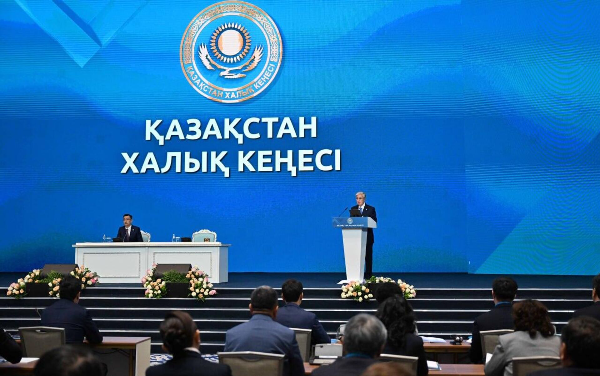 Тоқаев Халық кеңесінің төрағасы лауазымына Қошановтың кандидатурасын ұсынды - Sputnik Қазақстан, 1920, 23.09.2026
