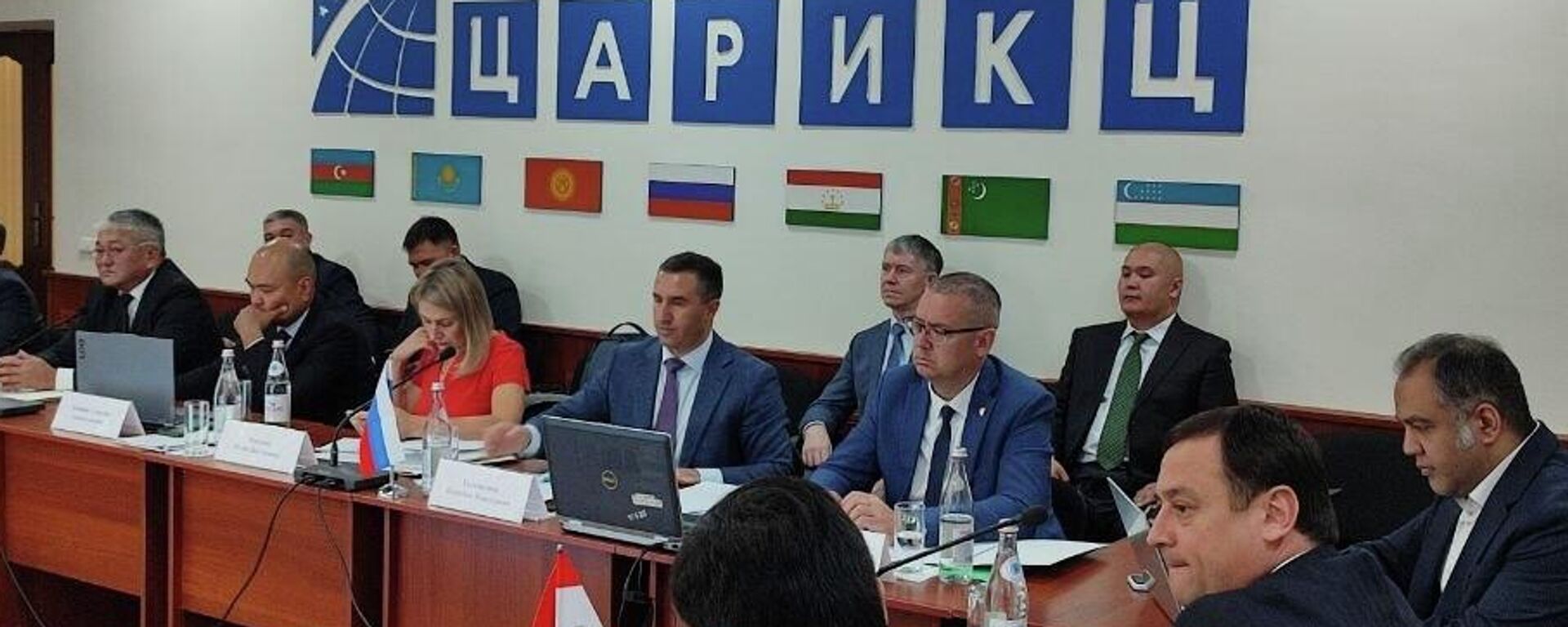 Заседание Центральноазиатского регионального информационного координационного центра по борьбе с незаконным оборотом наркотических средств прошло в Алматы - Sputnik Казахстан, 1920, 23.09.2026