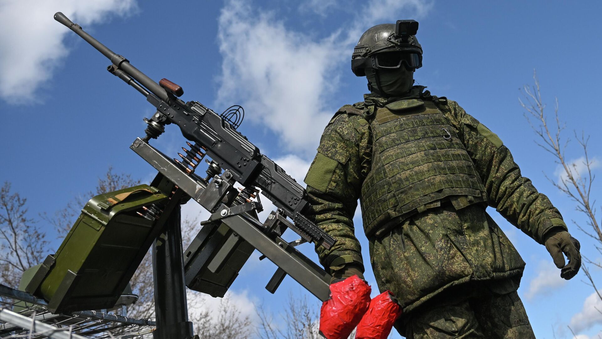 Боевое слаживание штурмовиков группировки войск Запад на Харьковском направлении СВО Боевое слаживание штурмовиков группировки войск Запад на Харьковском направлении СВО - Sputnik Казахстан, 1920, 24.09.2026