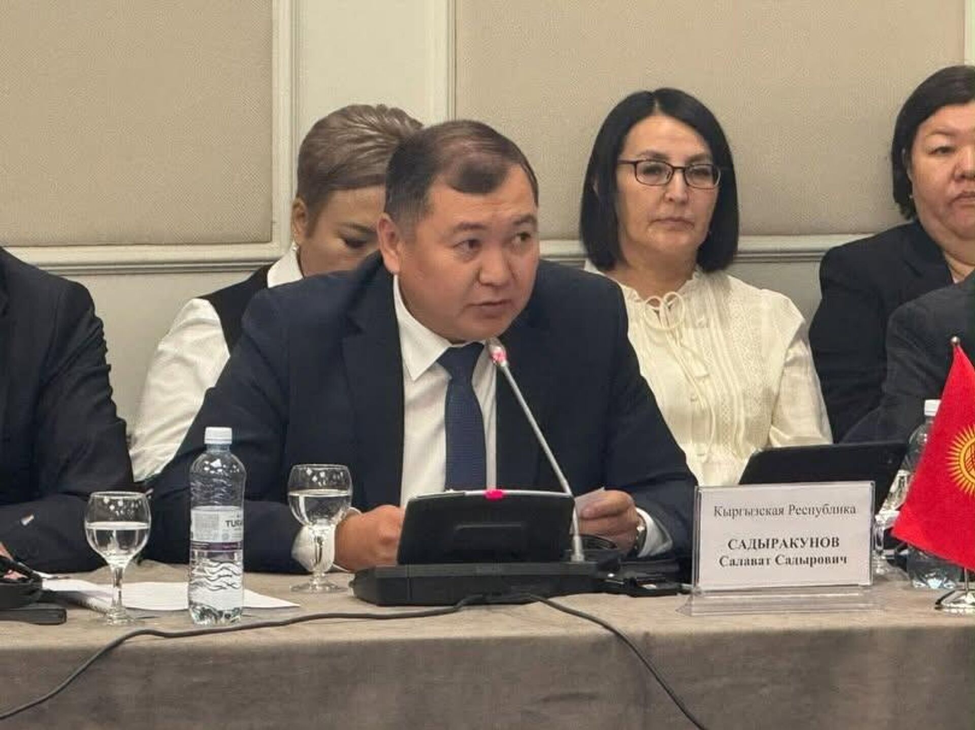  Казахстан, Кыргызстан и Узбекистан провели третий раунд переговоров по проекту Камбаратинской ГЭС-1 - Sputnik Казахстан, 1920, 24.09.2026
