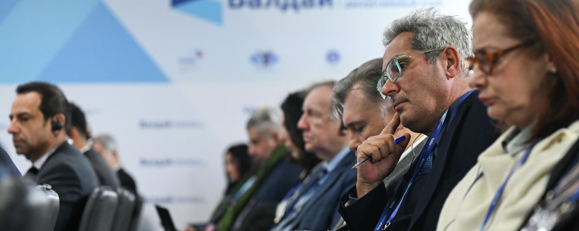 Валдай пікірталас клубының ортақ болашақты сақтау тақырыбына арналған сессиясы – онлайн - Sputnik Қазақстан, 1920, 30.09.2026