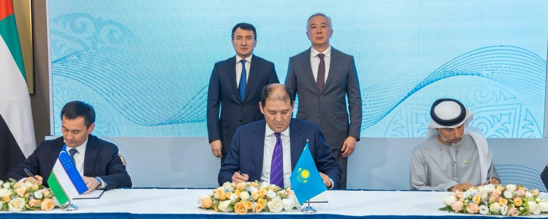 Казахстан, Узбекистан и ОАЭ проработают железнодорожный маршрут Казахстан – Узбекистан – Афганистан – Пакистан - Sputnik Казахстан, 1920, 30.09.2026