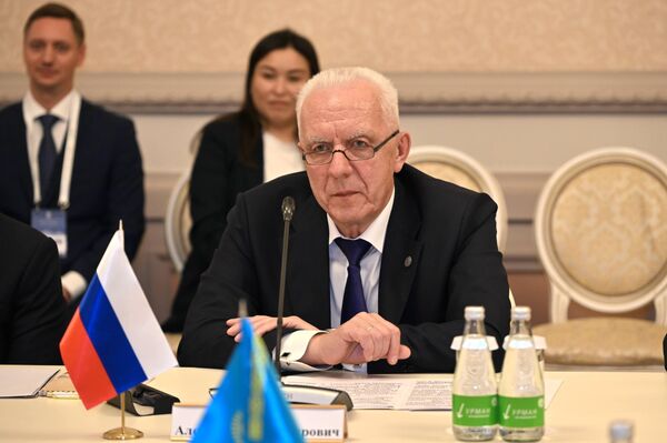 Генпрокурор России Александр Гуцан Генпрокурор России Александр Гуцан - Sputnik Казахстан