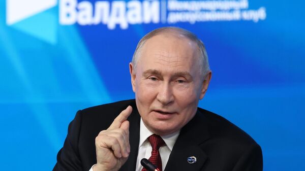 Президент Владимир Путин принял участие в работе дискуссионного клуба Валдай - Sputnik Казахстан