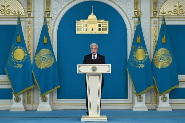 Ақордада ұстаздардың кәсіби мерекесіне орай салтанатты іс-шара өтті Ақордада ұстаздардың кәсіби мерекесіне орай салтанатты іс-шара өтті - Sputnik Қазақстан