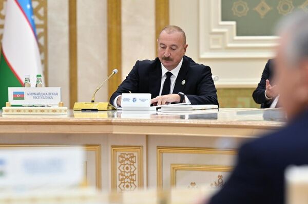 Совместное заявление приняли главы государств Центральной Азии и Азербайджана Совместное заявление приняли главы государств Центральной Азии и Азербайджана - Sputnik Казахстан