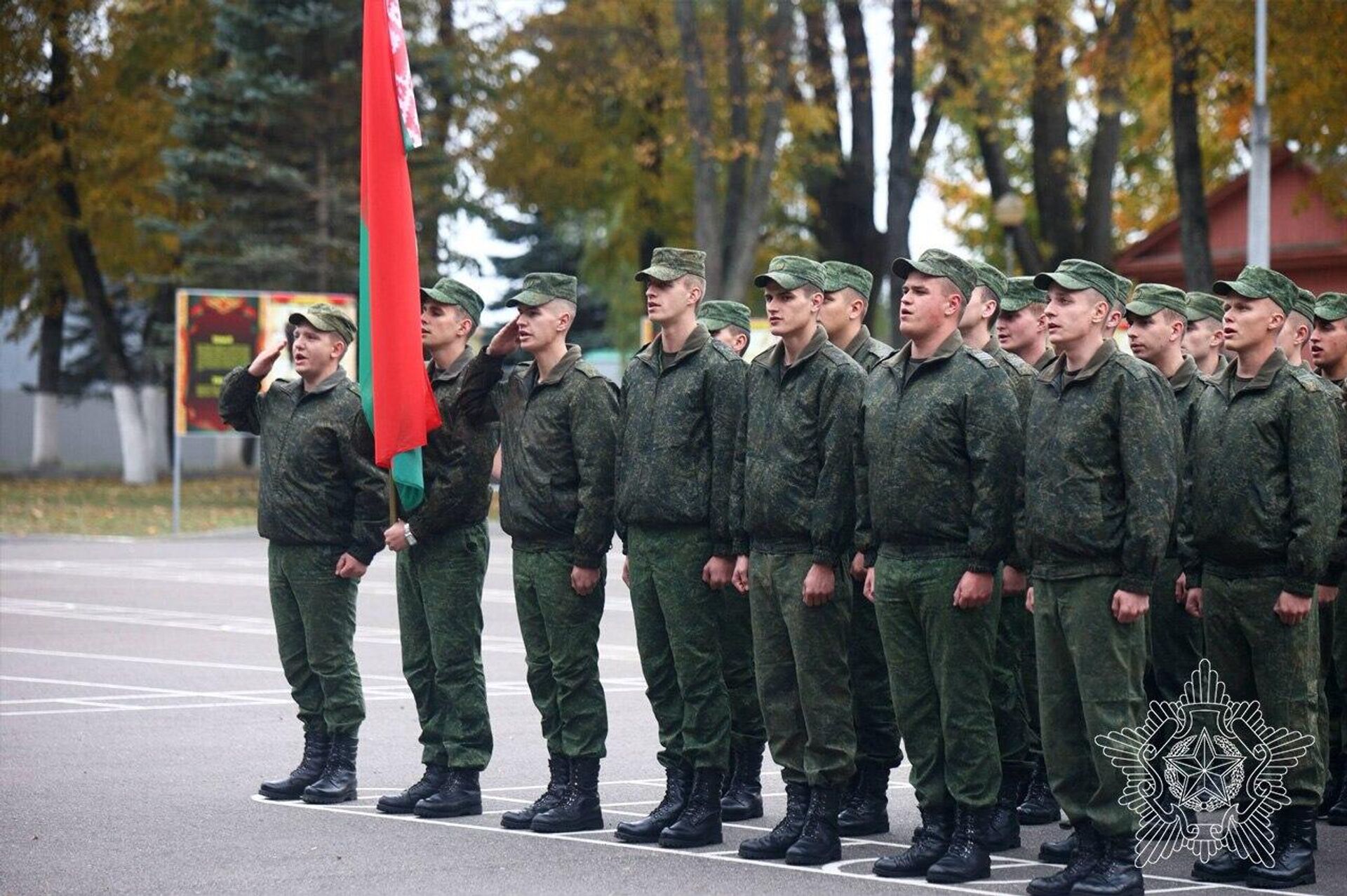 Военные стран ОДКБ прибыли на учения Нерушимое братство и Барьер Военные стран ОДКБ прибыли на учения Нерушимое братство и Барьер - Sputnik Казахстан, 1920, 11.10.2026