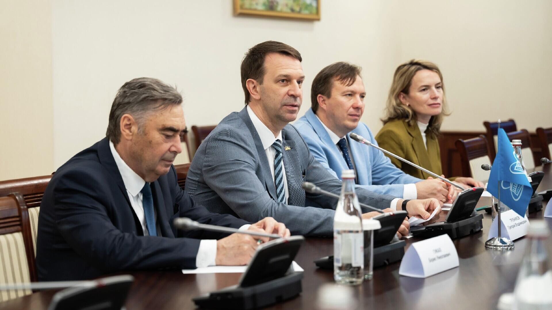 Встреча Аиды Балаевой с делегацией Объединенного института ядерных исследований из РФ - Sputnik Казахстан, 1920, 15.10.2026