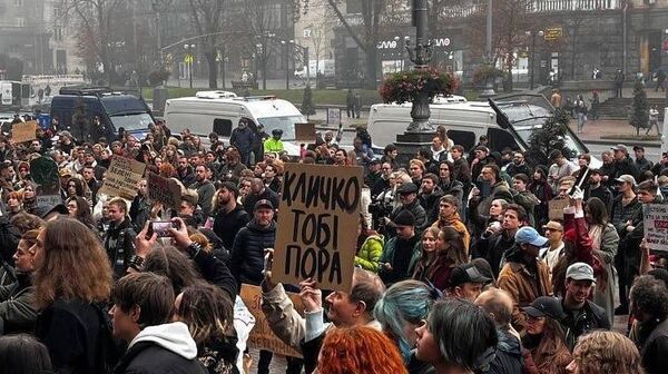 Митинг в Киеве с требованием отставки мэра Кличко - Sputnik Казахстан