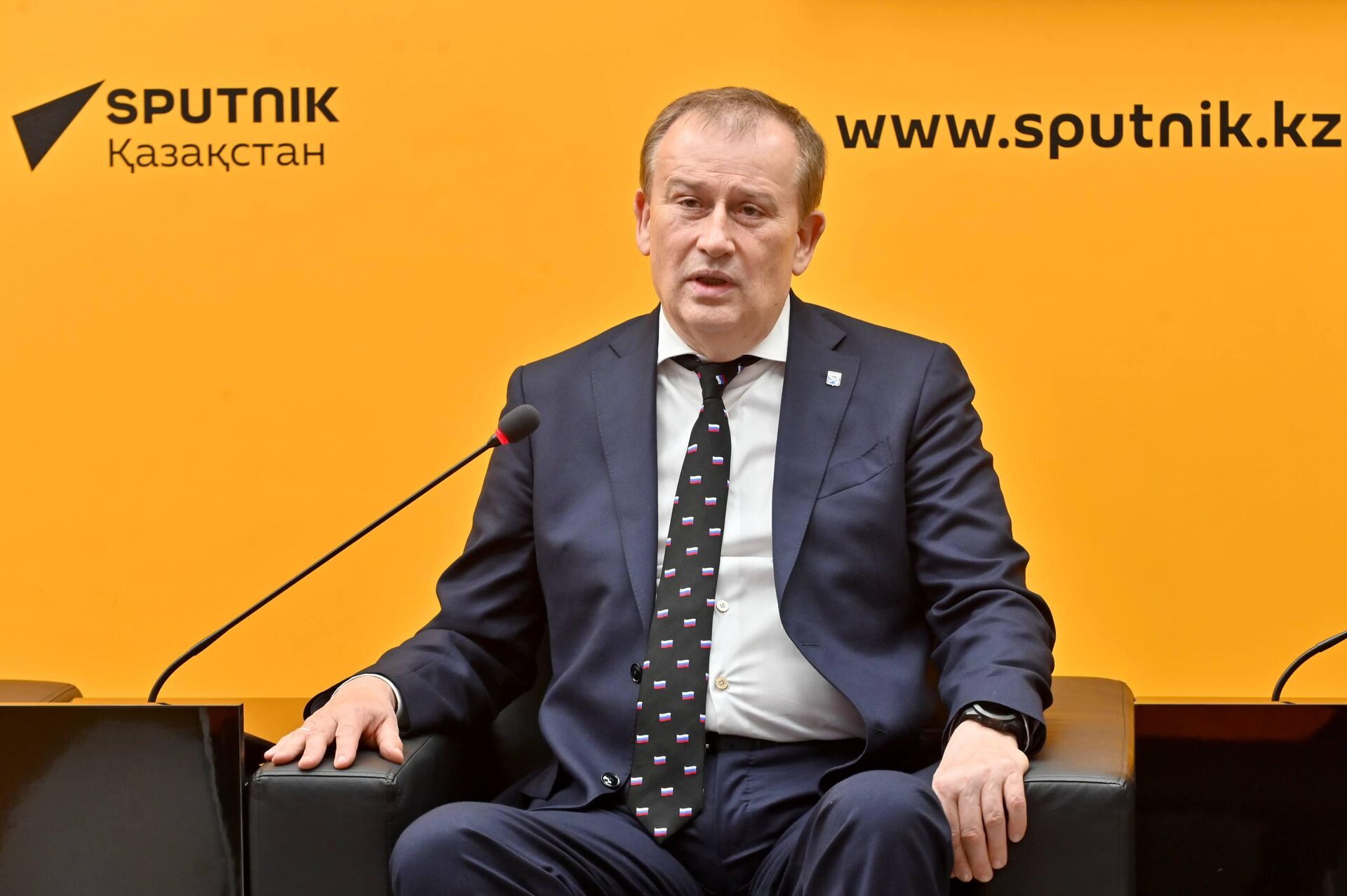 Губернатор Ленинградской области Александр Дрозденко Губернатор Ленинградской области Александр Дрозденко - Sputnik Казахстан, 1920, 19.10.2026