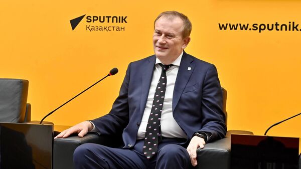 Губернатор Ленинградской области Александр Дрозденко - Sputnik Казахстан
