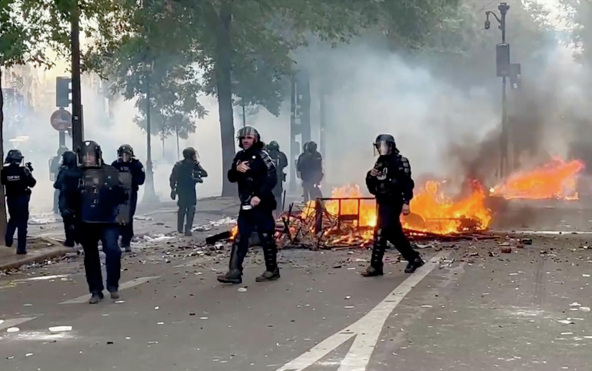 Акции протеста в Париже - Sputnik Казахстан, 1920, 25.10.2026