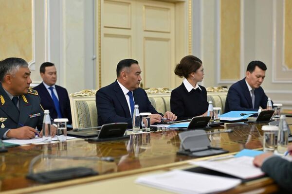 Касым-Жомарт Токаев провел заседание Совбеза по вопросам военной реформы Касым-Жомарт Токаев провел заседание Совбеза по вопросам военной реформы - Sputnik Казахстан