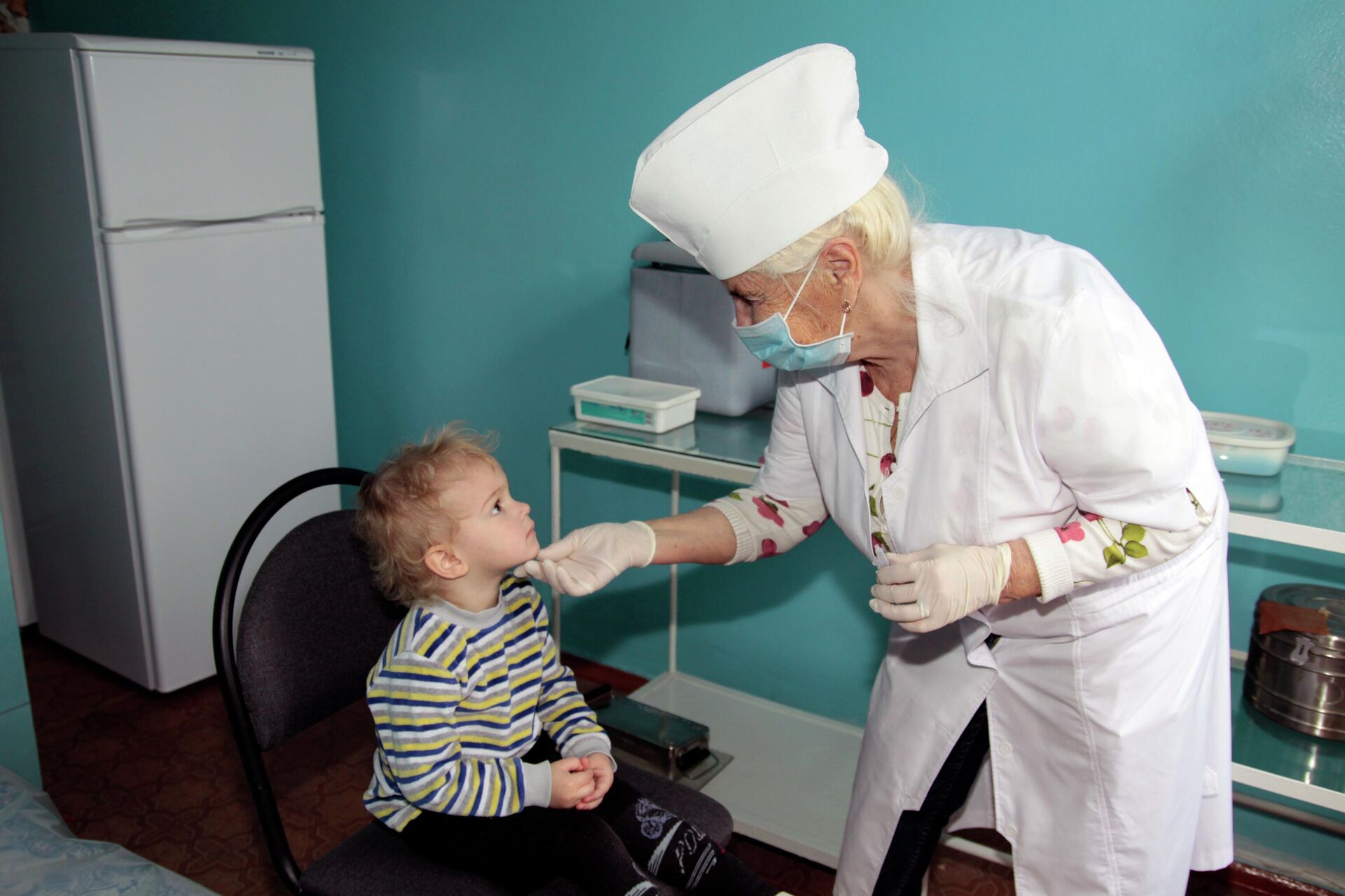 Вакцинация детей от полиомиелита в Донецке, архивное фото Вакцинация детей от полиомиелита в Донецке, архивное фото - Sputnik Казахстан, 1920, 23.10.2026