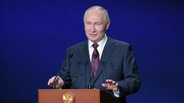 Президент России Владимир Путин - Sputnik Казахстан
