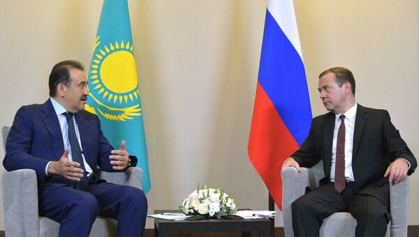 Карим Масимов и Дмитрий Медведев - Sputnik Казахстан