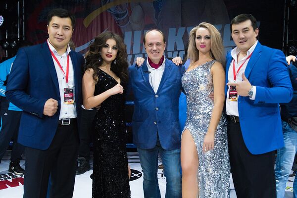 Ринг-герлз на Третьем Кубке Казахстана по ММА - Sputnik Казахстан