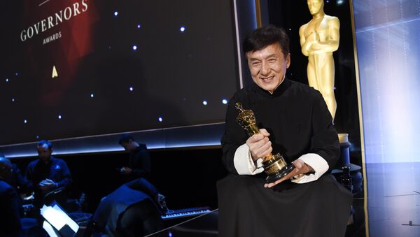 Джеки Чан получил почетный Оскар - Sputnik Казахстан