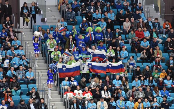 Матч сборных Словении и Казахстана на чемпионате мира по хоккею первого дивизиона - Sputnik Казахстан