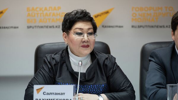 Салтанат Рахимбекова на пресс-брифинге в студии Sputnik Казахстан - Sputnik Казахстан