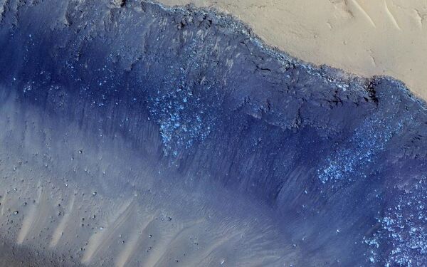 Крутые склоны Cerberus Fossae на Марсе - Sputnik Казахстан