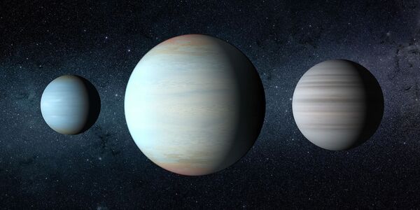 Третья планета (в центре), открытая в уникальной звездной системе Kepler-47 - Sputnik Казахстан