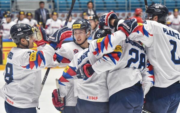 Матч сборных Кореи и Беларуси на чемпионате мира по хоккею первого дивизиона - Sputnik Казахстан