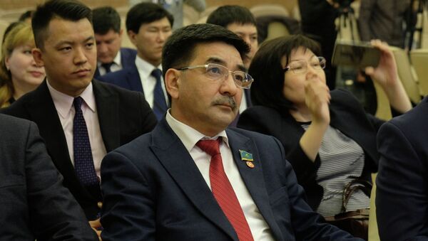 Кандидат в президенты от Коммунистической народной партии Казахстана Жамбыл Ахметбеков - Sputnik Казахстан