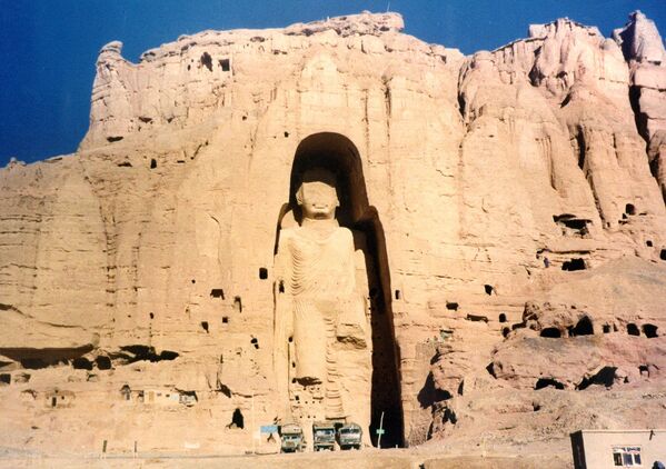 Бамианские статуи Будды, Афганистан,1997 год  - Sputnik Казахстан