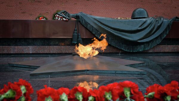 Могила Неизвестного солдата в Александровском саду - Sputnik Казахстан