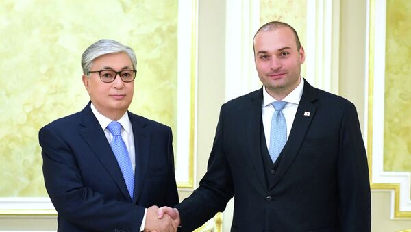 Президент Казахстана Касым-Жомарт Токаев принял премьер-министра Грузии Мамуку Бахтадзе - Sputnik Казахстан