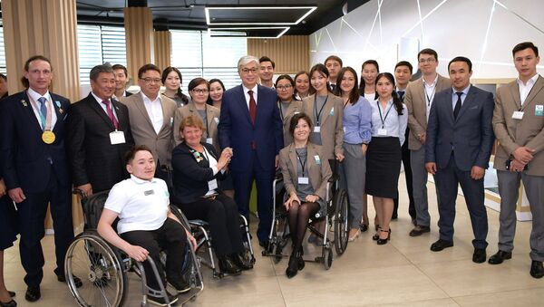Президент Казахстана Касым-Жомарт Токаев встретился с казахстанскими паралимпийцами - Sputnik Казахстан