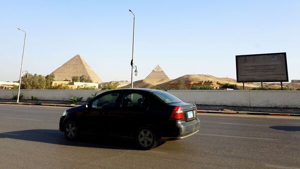 Пирамиды в Гизе - одно из популярных мест для туристов, отдыхающих в Египте - Sputnik Казахстан