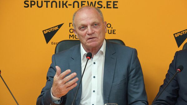 Мэр города Маарду Владимир Архипов - Sputnik Казахстан