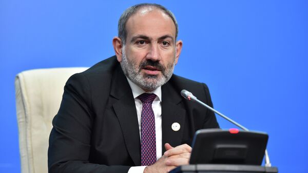 Премьер-министр Армении Никол Пашинян на расширенном заседании ВЕЭС - Sputnik Казахстан